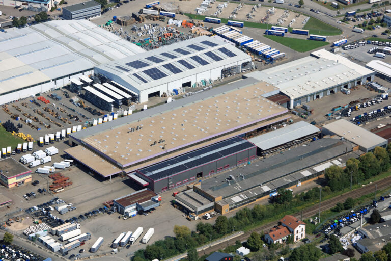 Luftbild KTS Stahl des Standortes in Karlsdorf